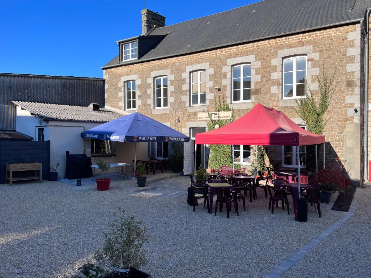 Hotel Au Pere Tranquille Tinchebray-Bocage Exteriér fotografie